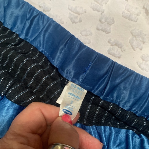 Old Navy Sleep bottoms - Picture 3 of 4